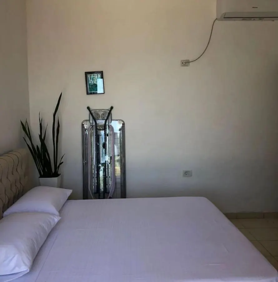 Markev Apartments Влёра