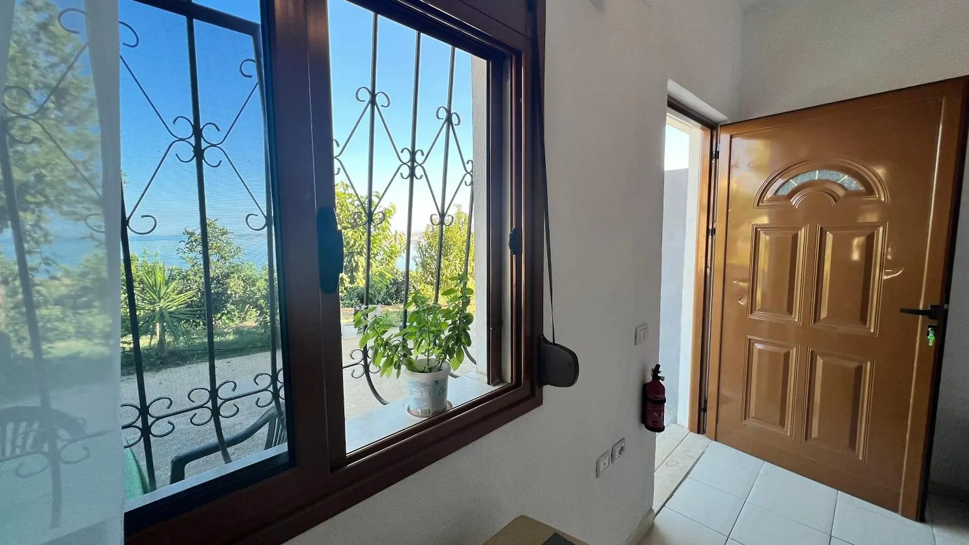 Markev Apartments Влёра Албания